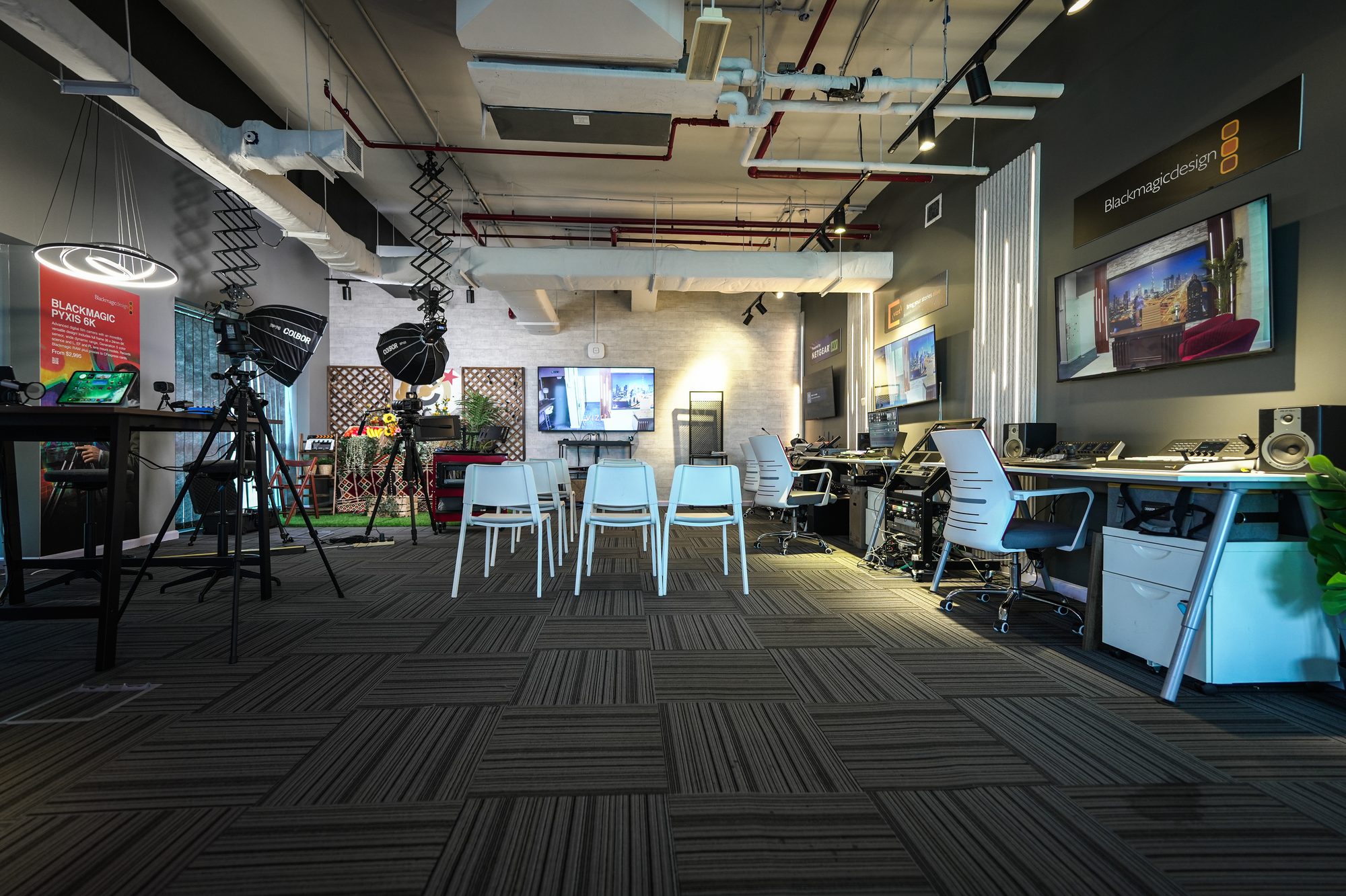 The MCX Dubai floor